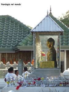 image051